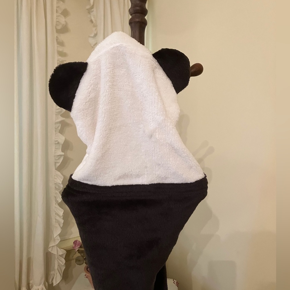 Panda Hooded Blanket Wrap